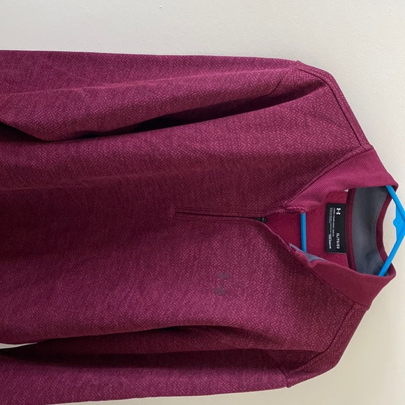 Red Under Armor hoodless hoodie *never worn* - Picture 1 of 4